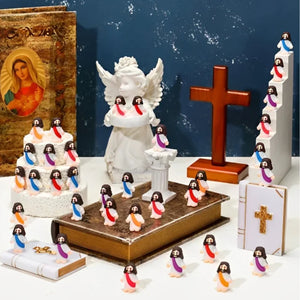 Mini Jesus Figurines Kit