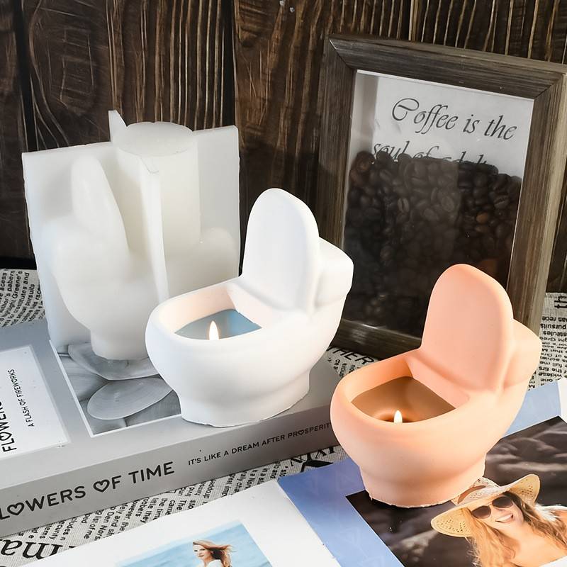 Hilariously Charming Ceramic Toilet Candle